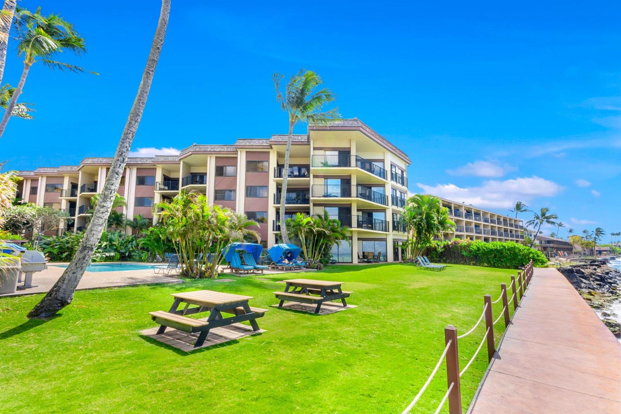 Hono Koa Vacation Club Aparthotel Lahaina Exterior photo